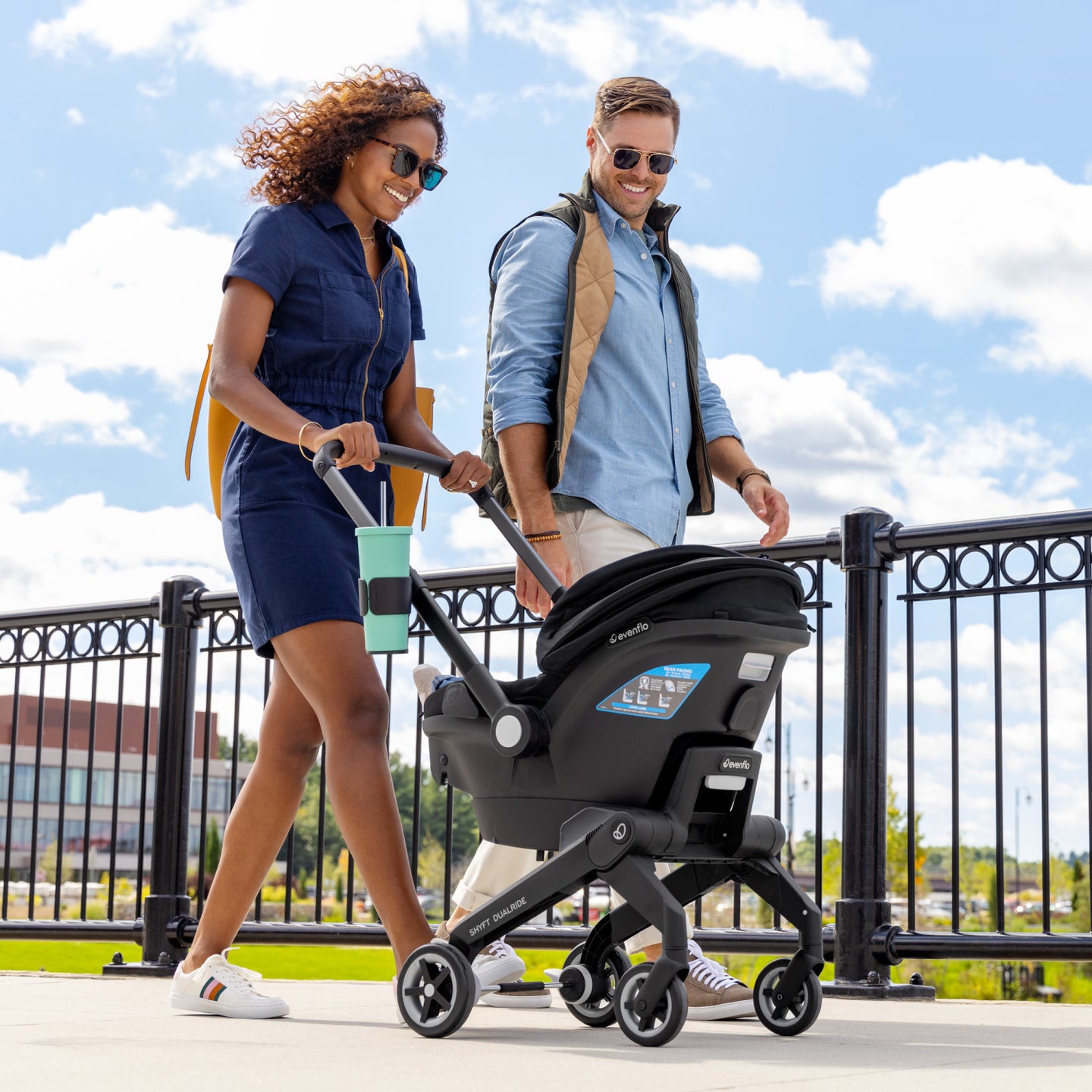 Evenflo - Shyft DualRide Infant Car Seat Stroller Combo w Carryall Storage & Extended Canopy - Topaz